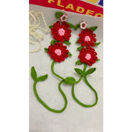 konektor masker rajut bunga