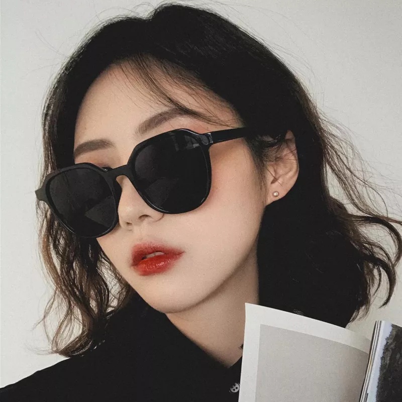 ( GS ) Kacamata Hitam Frame Kotak Besar Kacamata Fashion Unisex Sunglasses