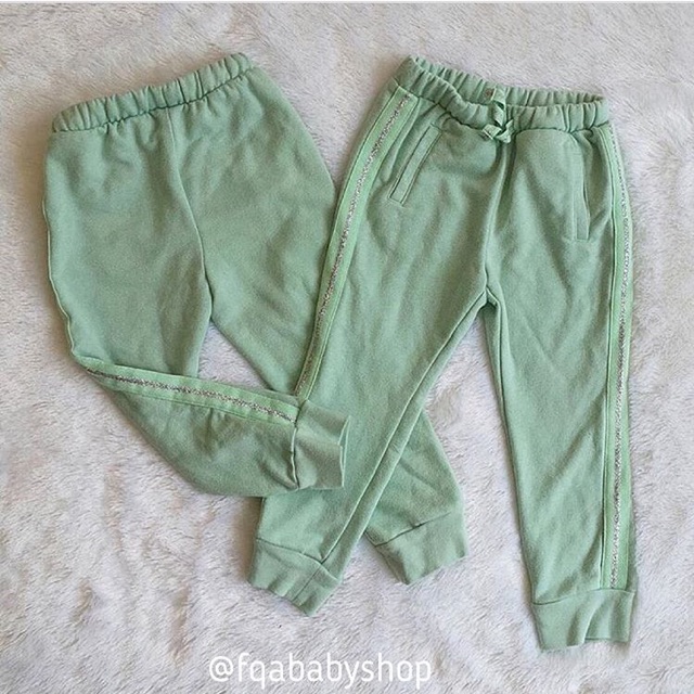 Cat & Jack jogger Authentic
