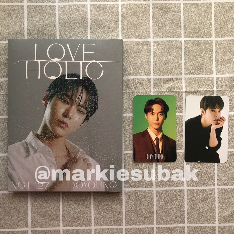 doyoung loveholic pc fullset japan album