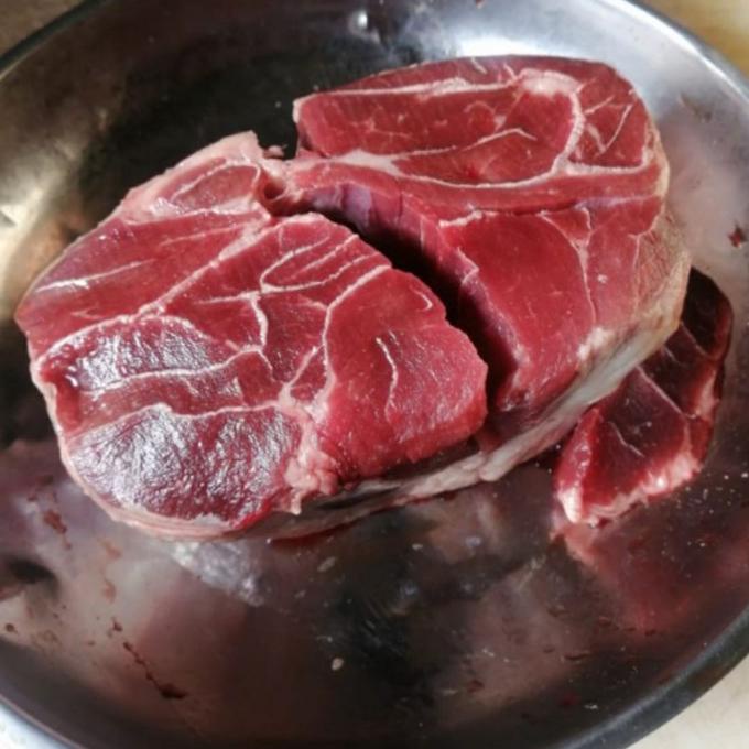 

Daging Sapi Sengkel P1N Beef Shankle Shank 1 Kg Lukitoproject