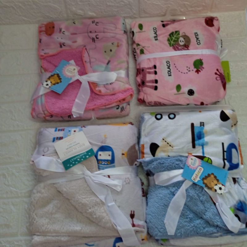 Selimut Bayi Double Fleece tanpa topi Carter
