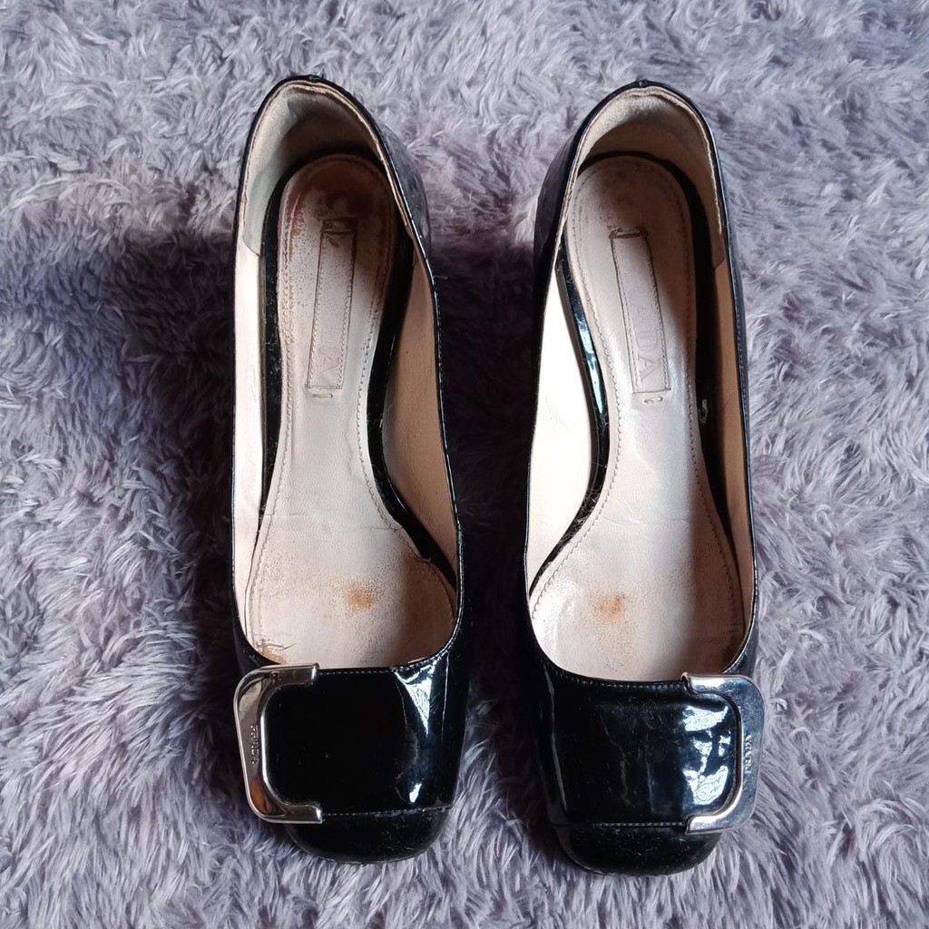 Sepatu Prada Preloved/ second
