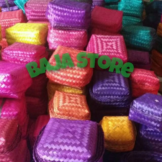 Besek bambu warna biru 19cm,20cm,21cm (100pasang)