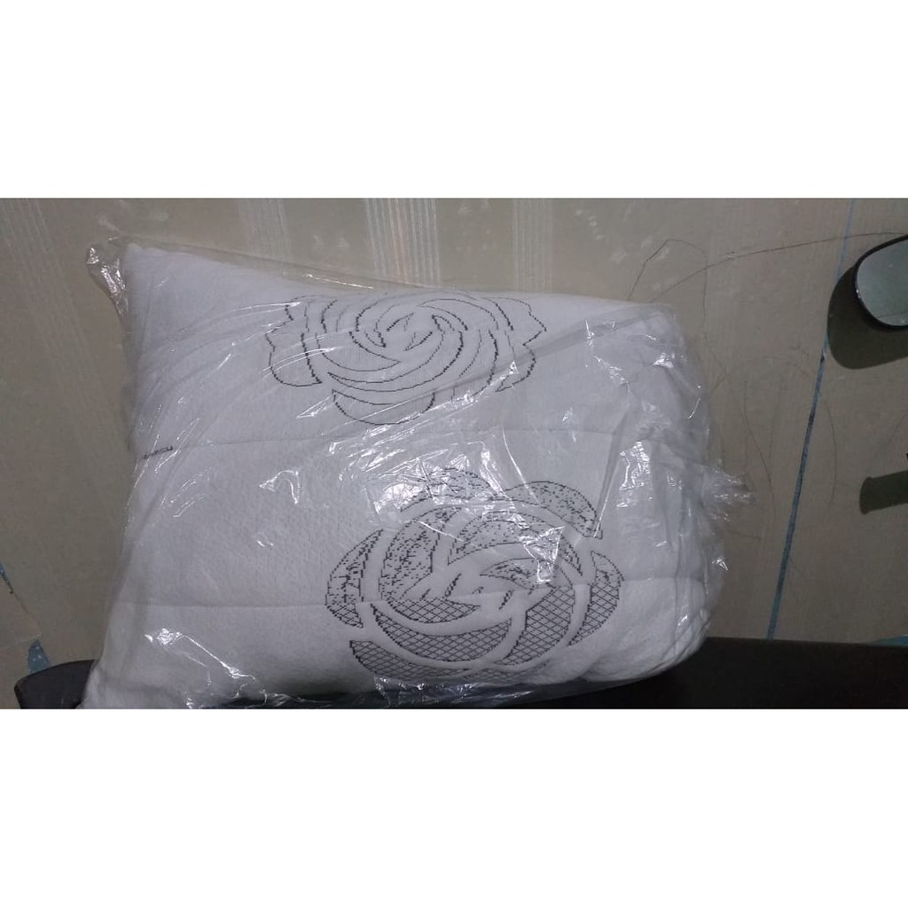 BANTAL Hotel Busa Inoac Premium Lembut