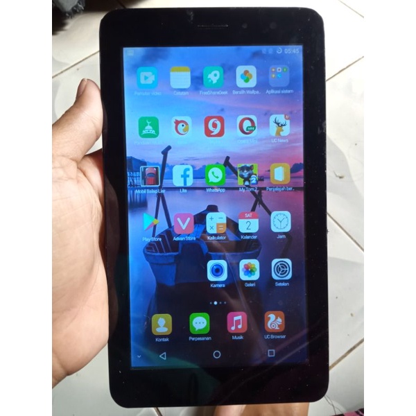 TABLET ADVAN SEKEN MURAH BERKUALITAS DUA SIM , WA, YUTUBE, GAME ANDROID TABLET