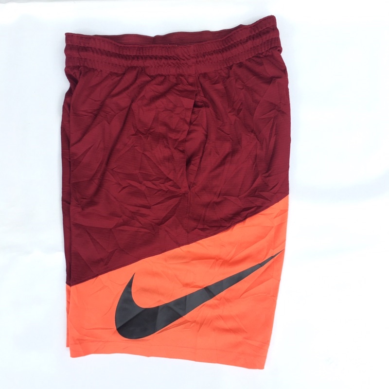 CELANA PENDEK NIKE BIG SWOOSH LOGO SIZE 29/30 SECOND/BRANDED/BEKAS