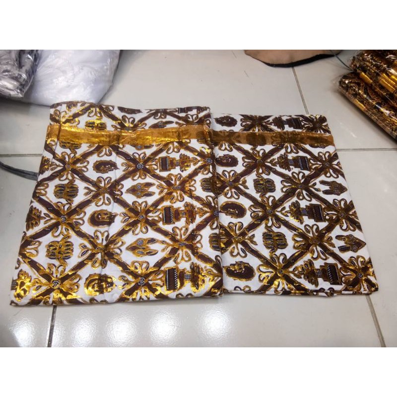 COUPLE KAIN BATIK PENGANTIN PRADA