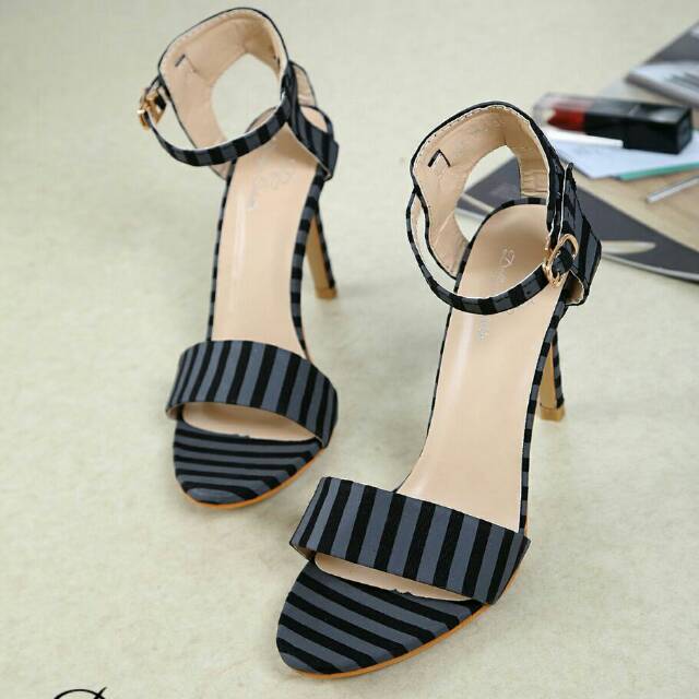 Shoes Dollyn Cabella Linea #135-142.