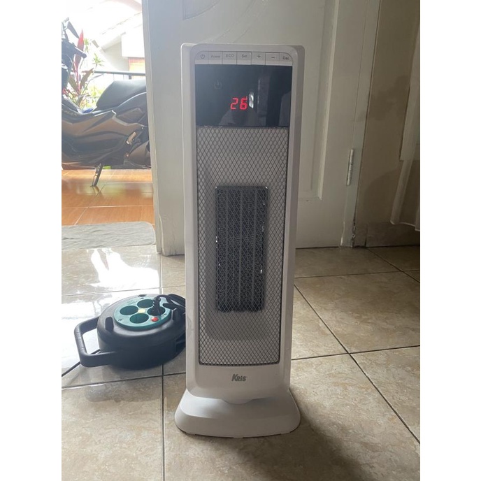 Pemanas Ruangan Kris Eco Heater 2000W Putih, Portable dan Efisien untuk Area 40m²