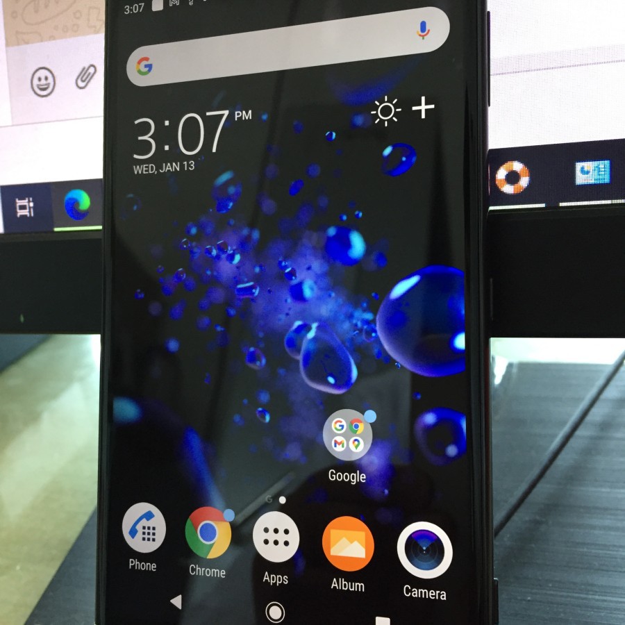 Sony xperia XZ2 Premium body dan layar mulus 4G telkomsel lancar au bukan docomo