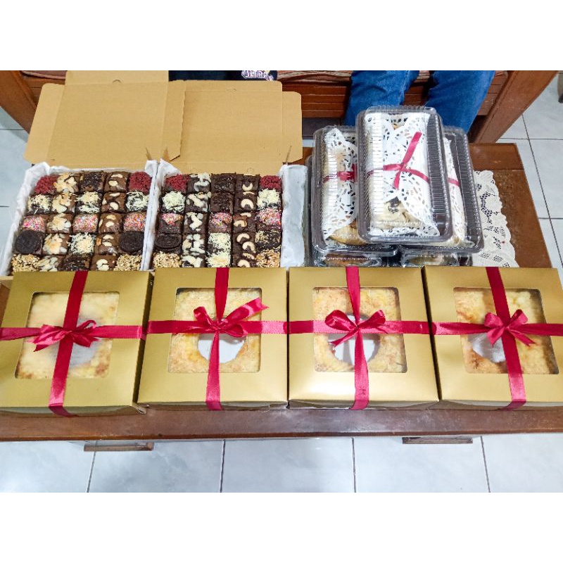 

BoluTapePanggangKombinasi