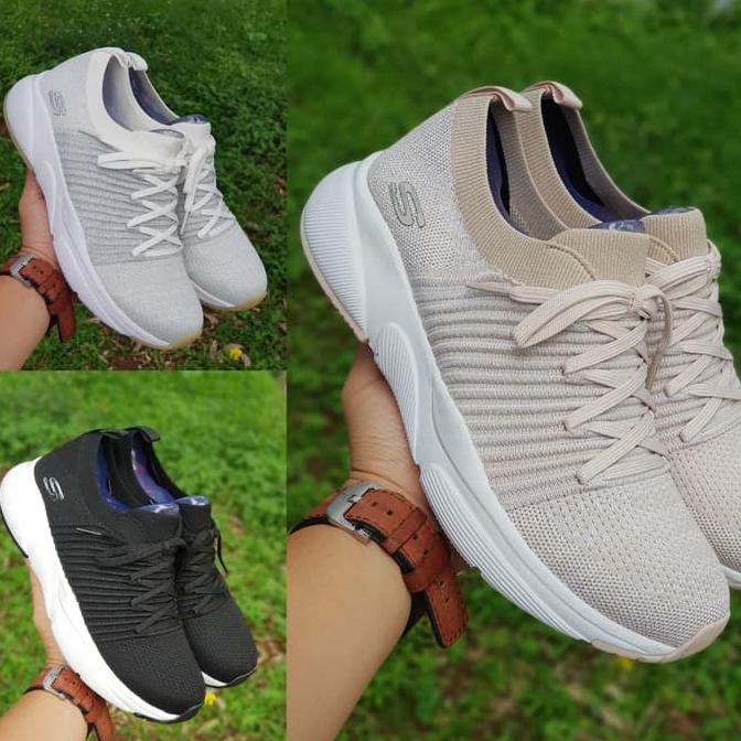 Diskon Skechers/Sepatu Skechers/Sepatu Skechers Shine Wanita STOK TERBATAS