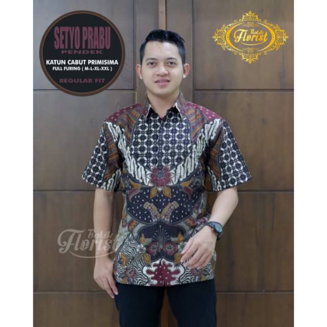 Batik Solo SETYO PRABU CABUT PENDEK Kemeja Pria Katun Cabut Primisima Full Furing