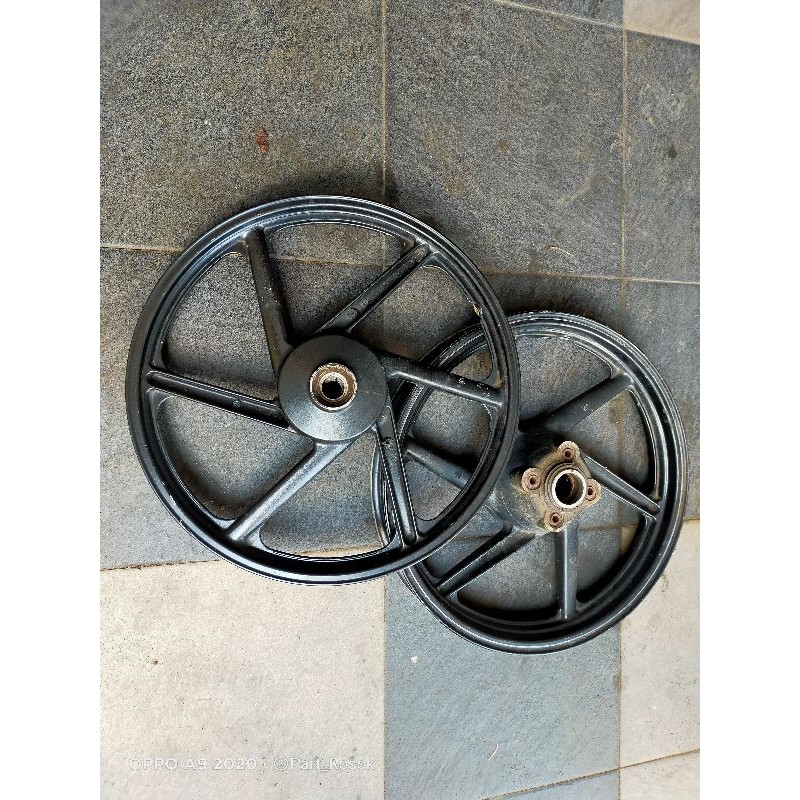 velg velk racing megapro mega pro lama primus Gl pro original copotan