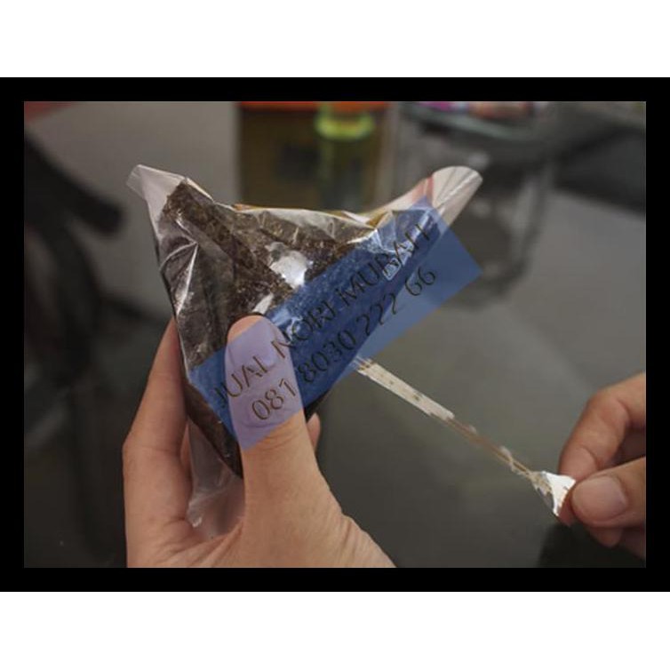 

Onigiri Wrapper 100 Lembar, Nori Tetap Renyah Sampai Saat Dibuka Murah