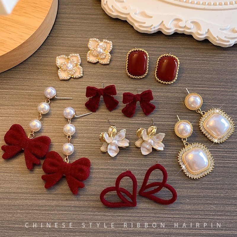 Anting Stud Mutiara Warna Merah Gaya Vintage Korea Klasik Untuk Wanita