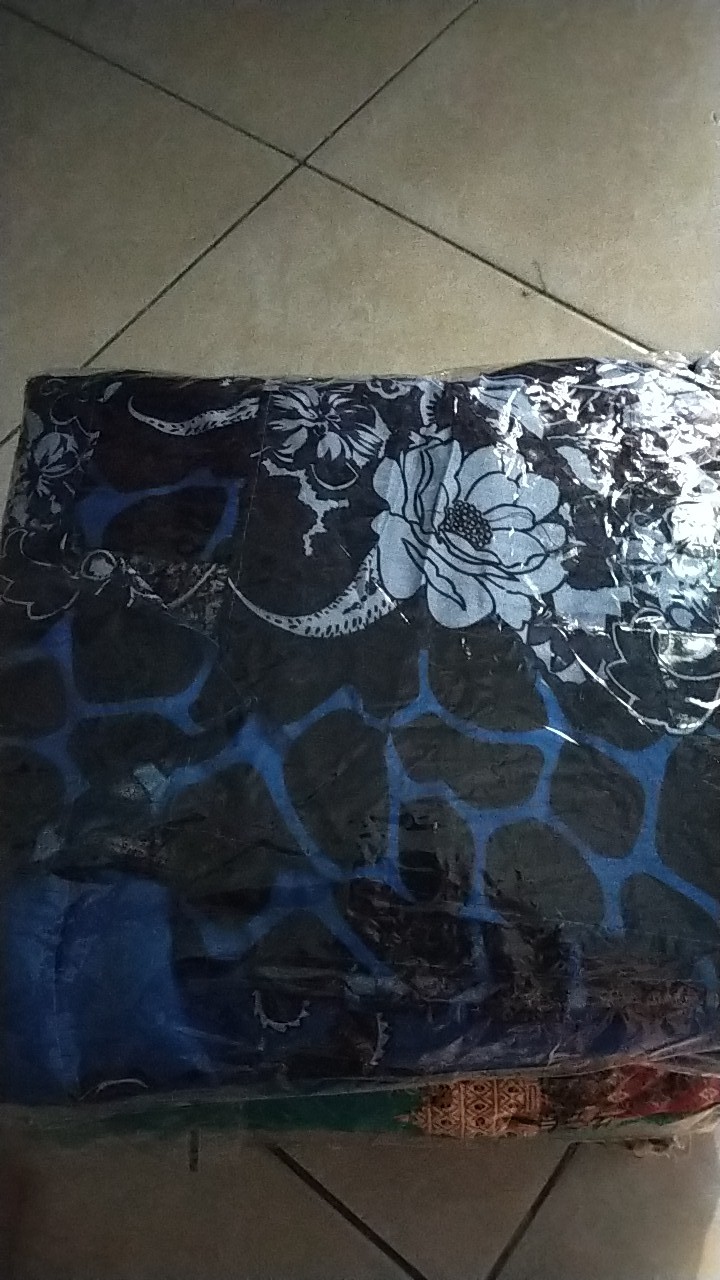 Maura Couple - Sania Ruffle Batik Couple Ori Ndoro Jowi Garansi Termurah Shopee -  Batik Modern Solo