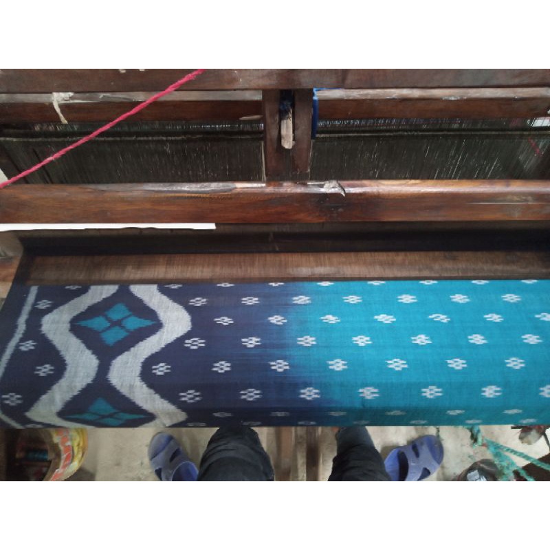 Kain Tenun Ikat Bandar Kidul motif A1