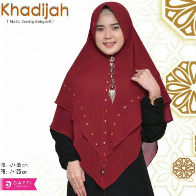 Khimar Jumbo Khadijah Maroon Ori Daffi Hijab