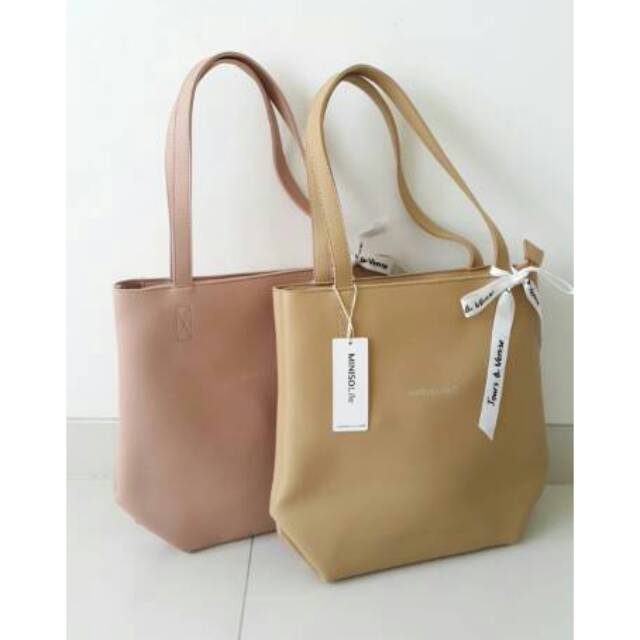 TAS MINISO ORIGINAL 4WRN. Fashionable Letter Ribbon Shoulder bag. Totebag miniso murah. Ready sby