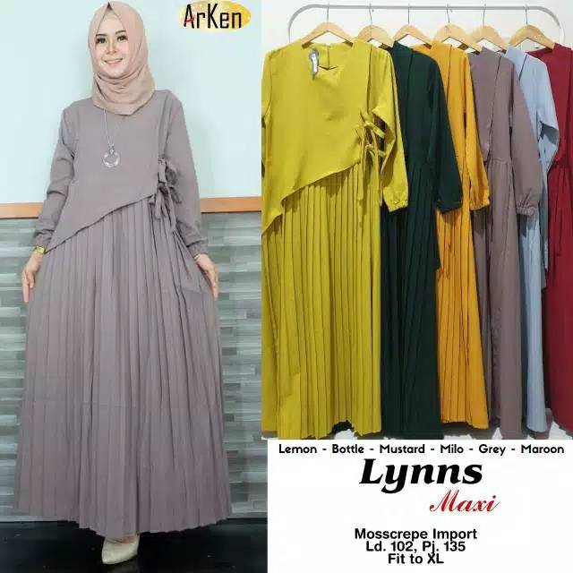 Lynns Maxi Dress by Arken
