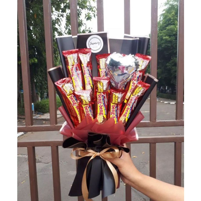 

BUCKET SNACK / SNACK BUCKET / BOUQET SNACK / SNACK BOUQET / KADO ULANG TAHUN / KADO ANNIVERSARRY / BUKET WISUDA