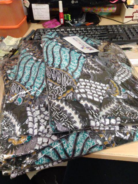 Kemeja Batik Lengan Panjang Sogan  Murah