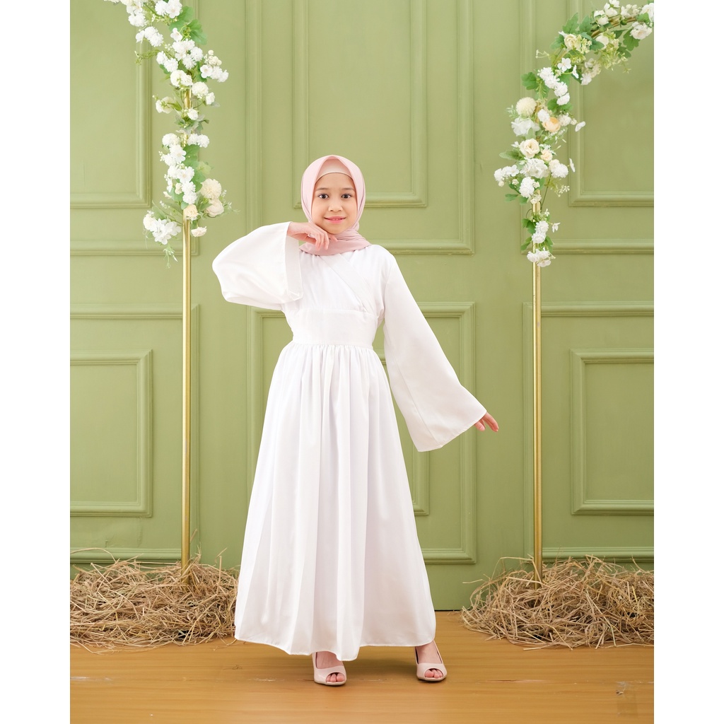 Gamis Putih Anak Perempuan Bahan Satin Pakaian Kondangan Acara Resmi  umur 10 11 12 13 14 15 16 tahu