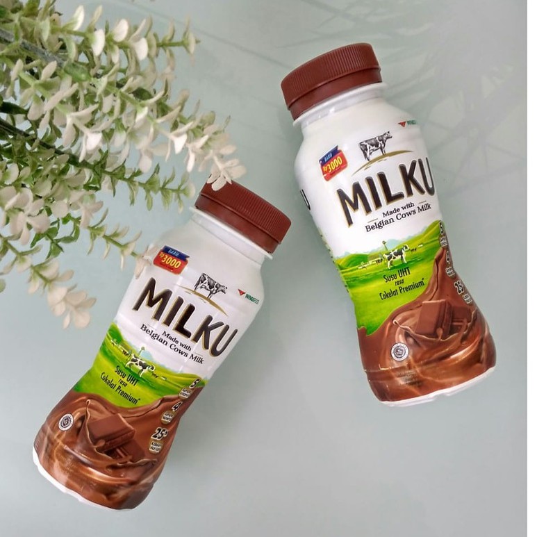 Milku Susu UHT Coklat/Strawberry Premium 200 ml