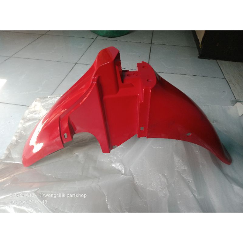 spakbor depan satria 2tak hiu satria Malaysia merah original