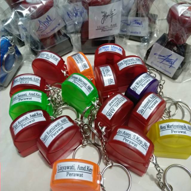 

STEMPEL NAMA NIP DOKTER PERAWAT BIDAN