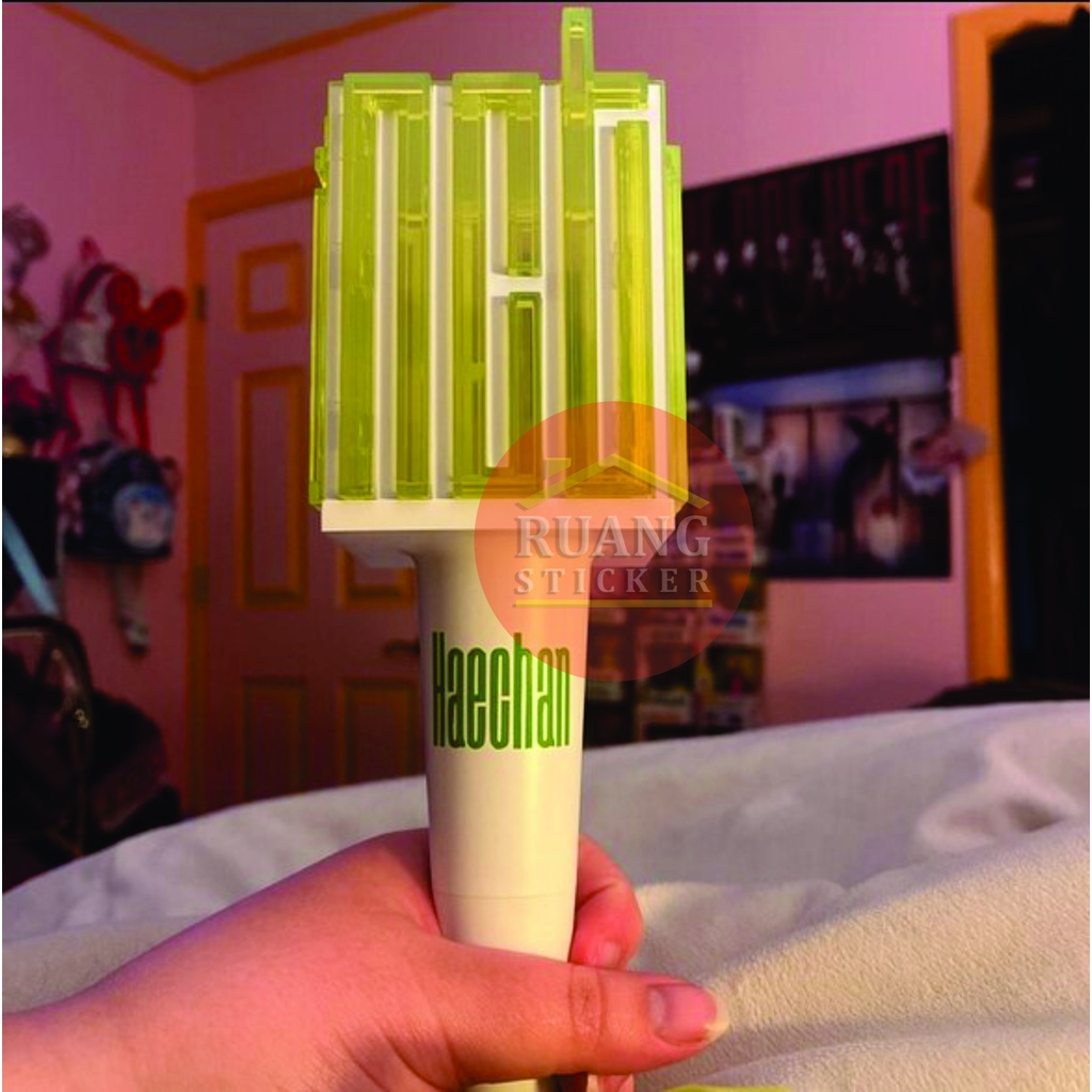 LANGSUNG JADI STIKER HOLOGRAM NCT NAMA MEMBER HURUF LATIN LIGHTSTICK DECAL STICKER