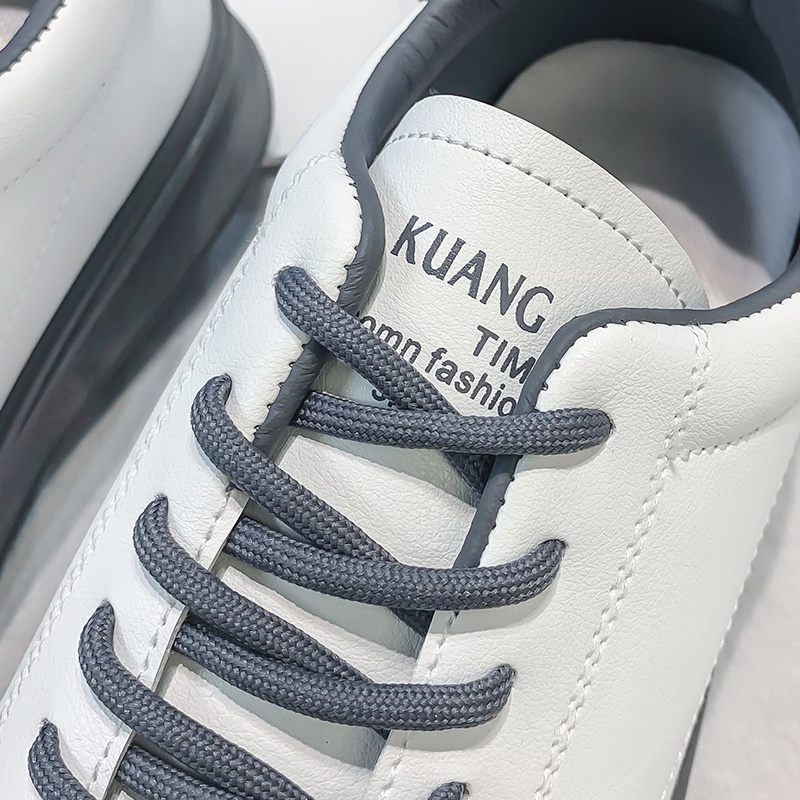 Mainland Sepatu Running Trendy Sepatu Pria Kerja Kuliah Sepatu Kasual KSC104