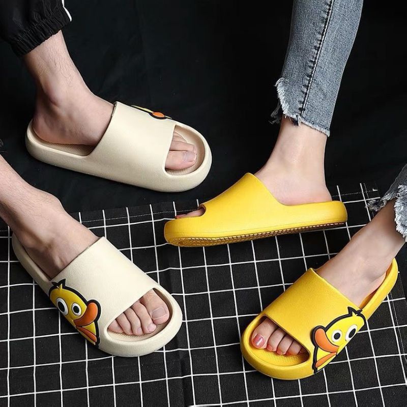 Sandal Slop Karet Pria Wanita Couple Karakter Bebek Import High Quality S2