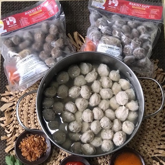 

Bakso Sapi Premium (Urat) 500 gram plus Bumbu Kuah dan Sambal