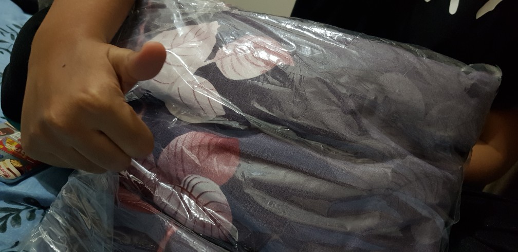 Sprei Kintakun Rumbai No 2 Queen 160x200 Motif Bunga Kembang Ezlyn Hazel Mirabelle Fiji Aqua Murah