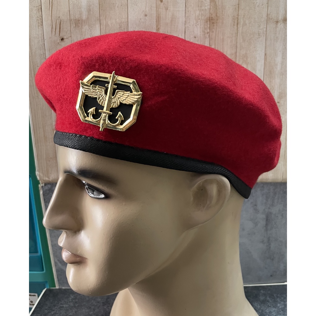 Baret Kacamata Kopassus - Baret Kopassus - Baret Merah - Baret Kopassus Kacamata Asli