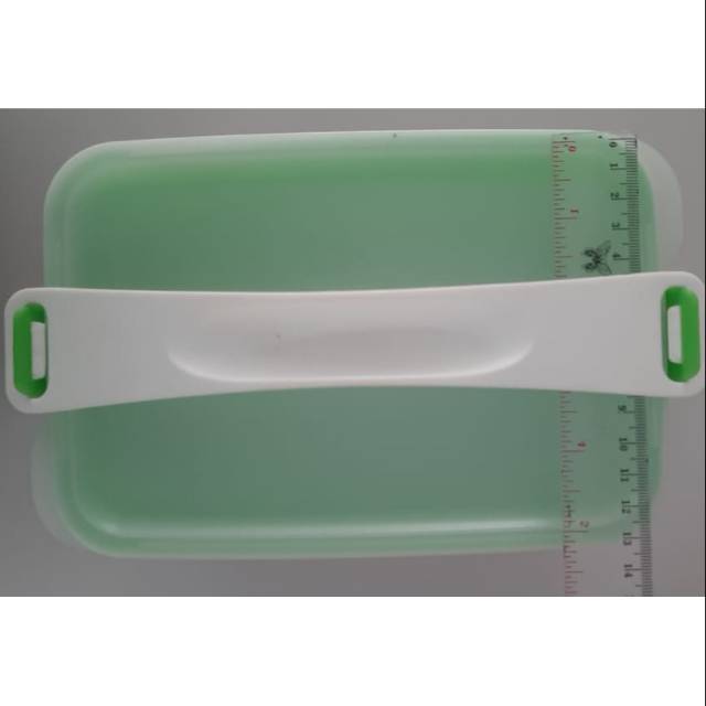 Tempat Makan Susun 3