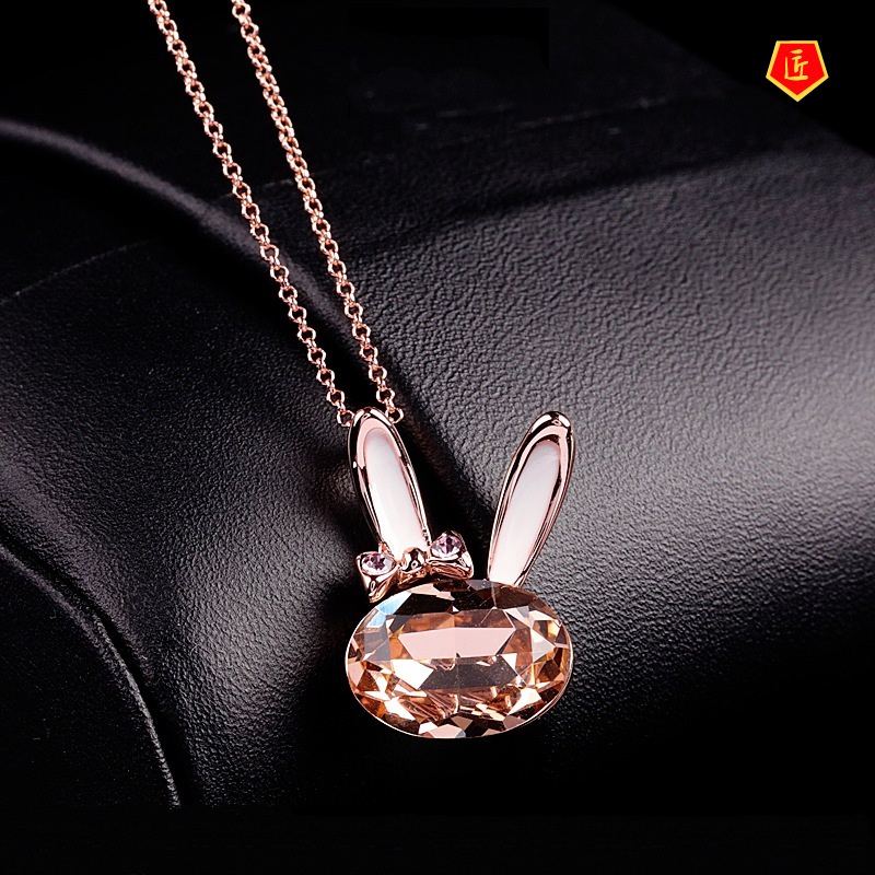 [Ready Stock]European and American Fashion 18K Rose Gold Necklace Female Personality Rabbit Pendant