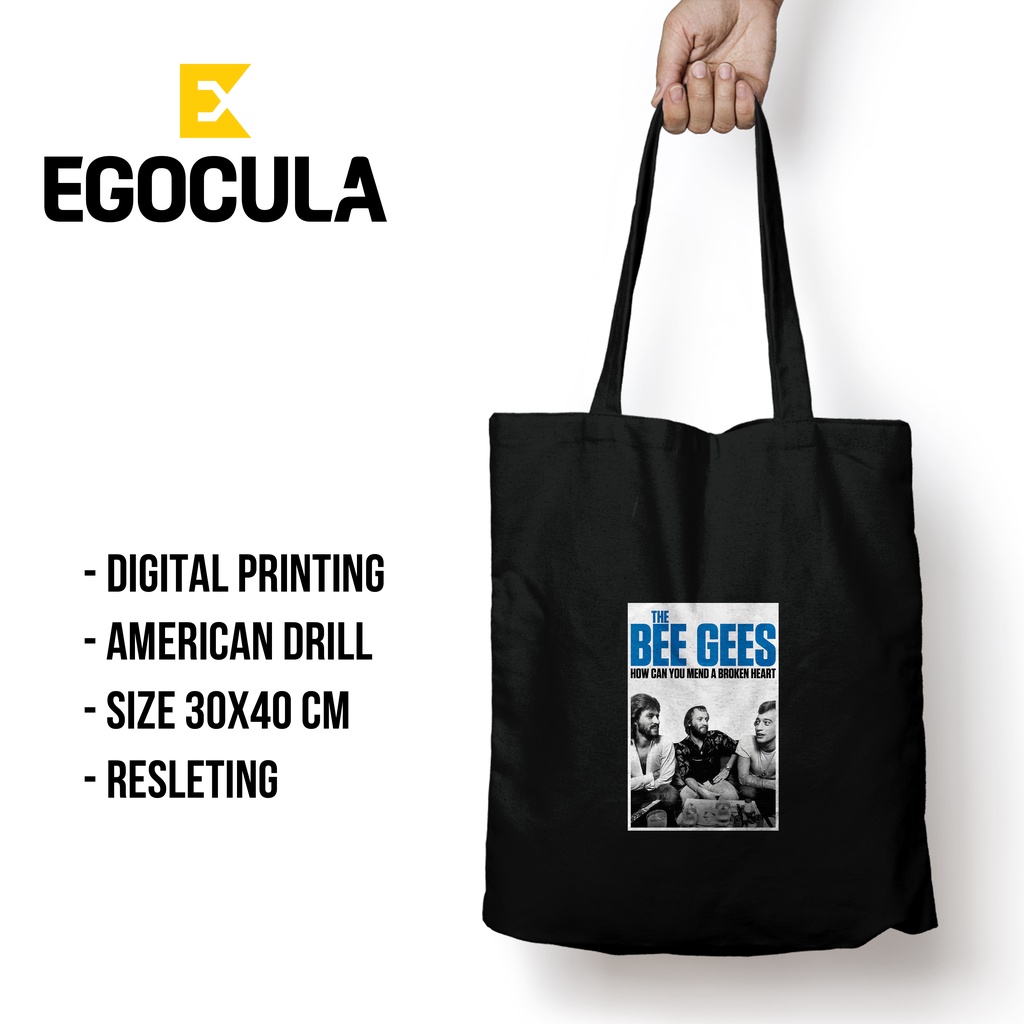 BEE GEES Totebag Band Musik Tas Jinjing Pria Wanita Kekinian Desain Vintage