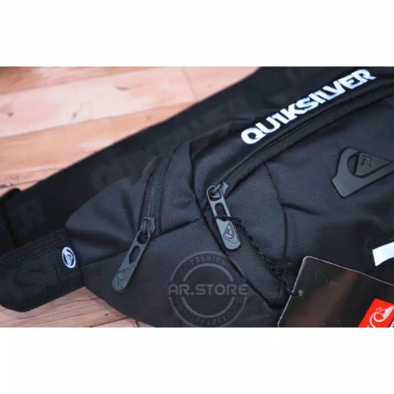 TAS WAISTBAG QUICKSILVER TAS SELEMPANG QUICKSILVER TAS QUICKSILVER PREMIUM LOGO BESI