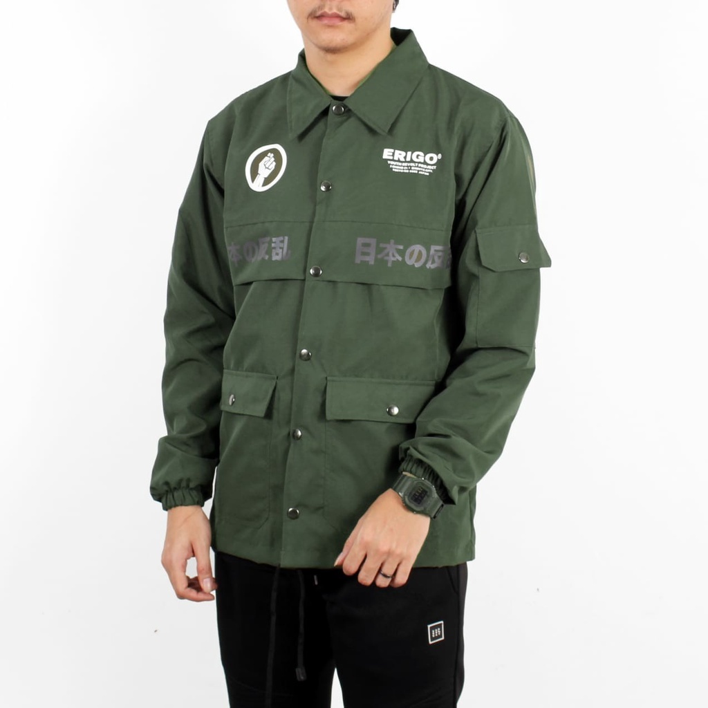 Coach Jacket terbaru / Jaket anti air/ M L XL/TERLARISS