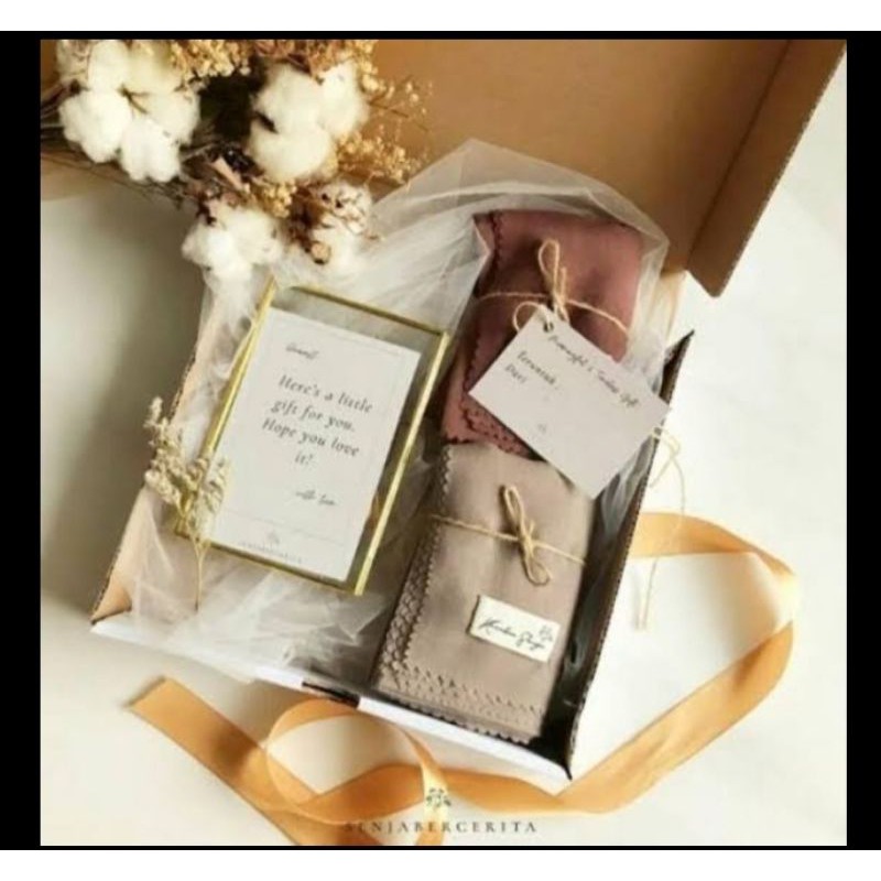 

gift box hijab