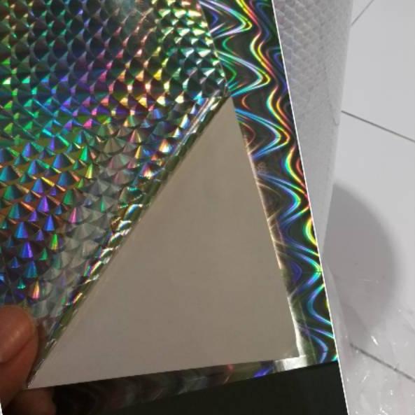 

Jangan Lewatkan Produk STICKER HOLOGRAM 3D MOTIF SISIK IKAN heun112