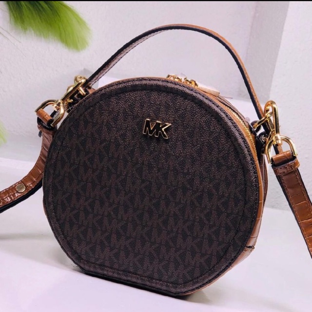 Mk sling bag