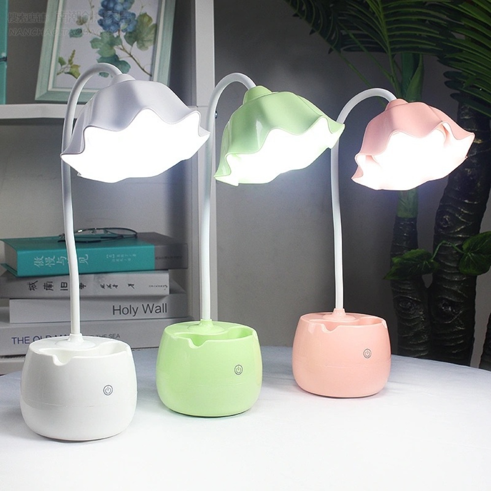 Eye protection desk lamp USB charging reading LED student dormitory study desk plug ins girl heart bedroom bedside OWT