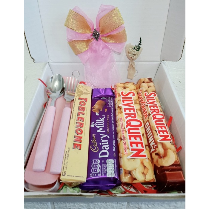 

kado birthday wedding gift PARCEL COKLAT PARTY + SET ALAT MAKAN KADO UNIK
