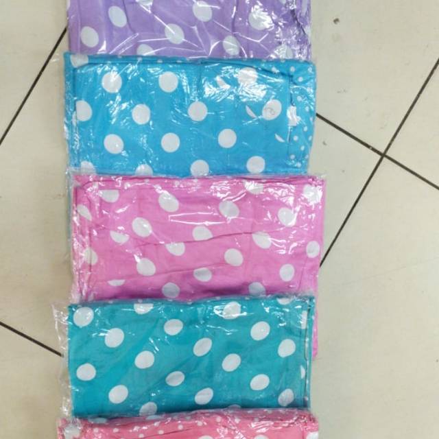 Mukena bali polkadot mukena baliotif polka mukena bali polkadot bahan adem harha auper murah