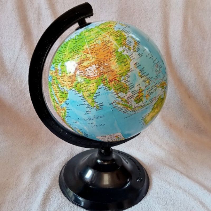 

Globe bola dunia ukuran diameter 20cm alat peraga pendidikan
